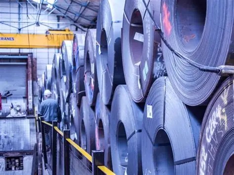 رکود بازار فولاد به جان میلگرد افتاد