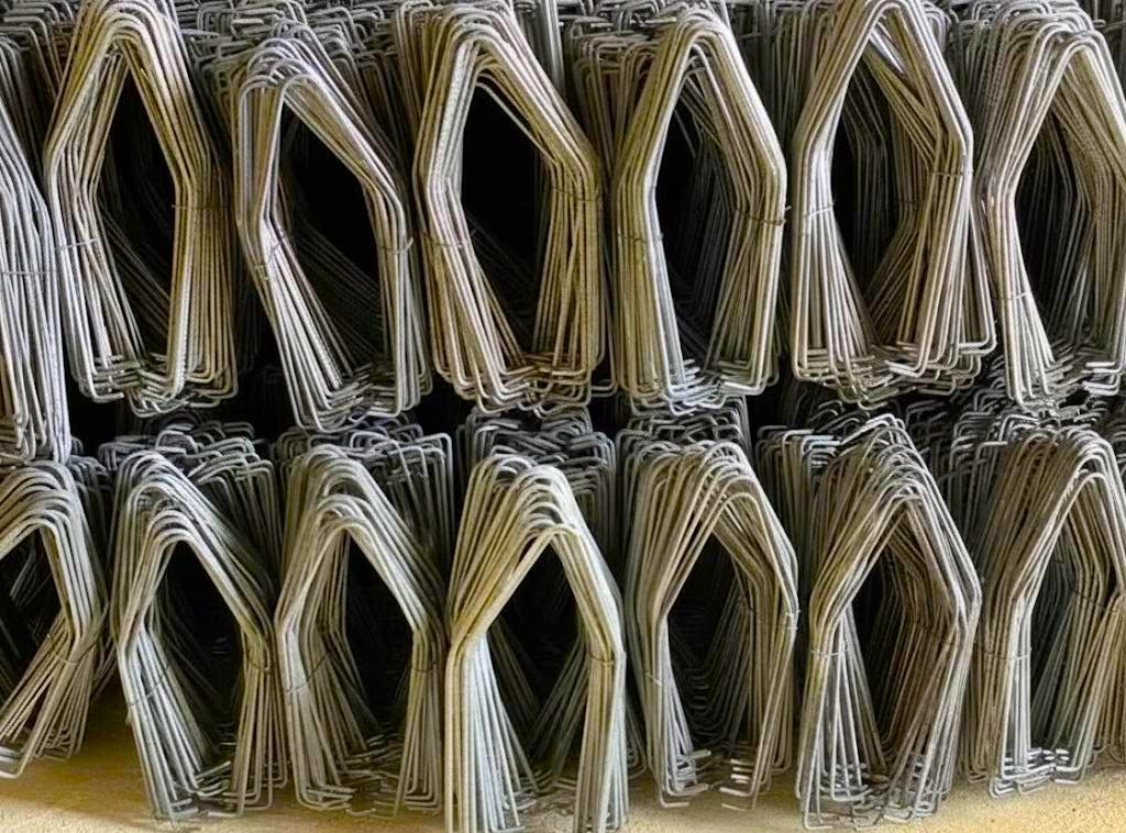 قلاب میلگرد بستر