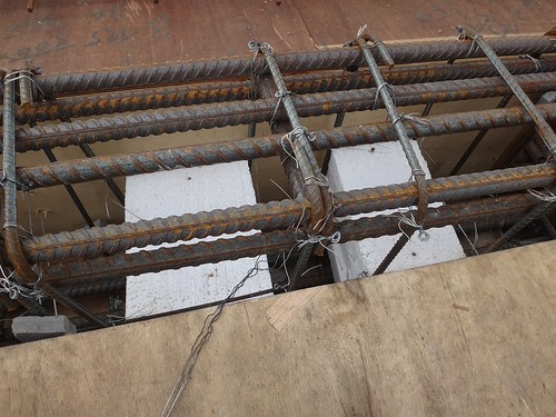 نحوه اجرای میلگرد ادکا در سقف تیرچه بلوک